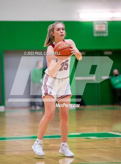 Thumbnail 3 in WF West vs Archbishop Murphy (WIAA 2A Regional Playoff) photogallery.