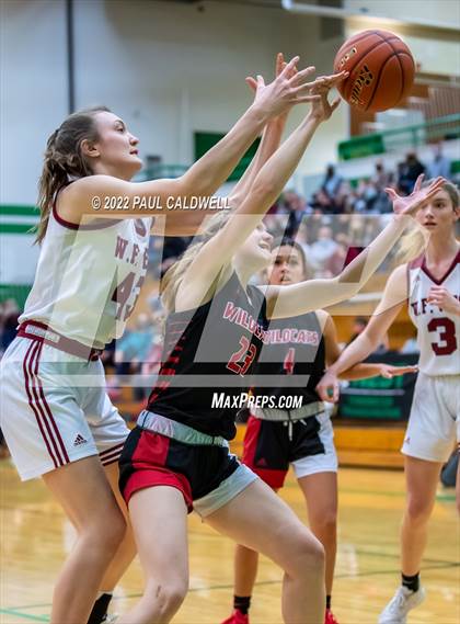Thumbnail 2 in WF West vs Archbishop Murphy (WIAA 2A Regional Playoff) photogallery.