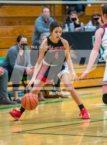 Thumbnail 1 in WF West vs Archbishop Murphy (WIAA 2A Regional Playoff) photogallery.