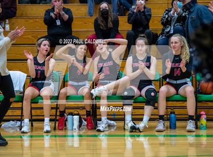 Thumbnail 2 in WF West vs Archbishop Murphy (WIAA 2A Regional Playoff) photogallery.