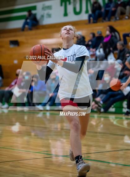 Thumbnail 2 in WF West vs Archbishop Murphy (WIAA 2A Regional Playoff) photogallery.