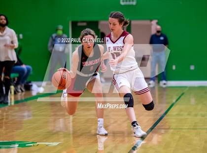 Thumbnail 1 in WF West vs Archbishop Murphy (WIAA 2A Regional Playoff) photogallery.