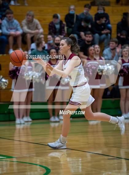 Thumbnail 2 in WF West vs Archbishop Murphy (WIAA 2A Regional Playoff) photogallery.