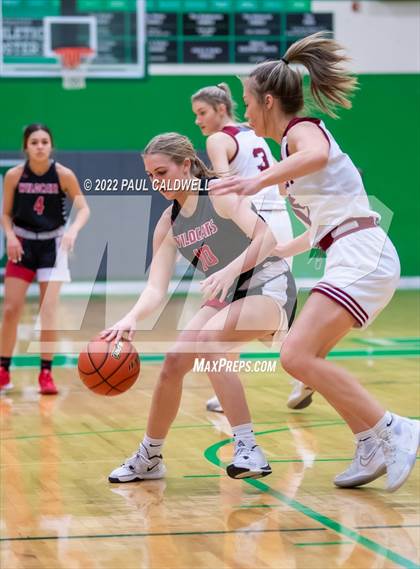 Thumbnail 3 in WF West vs Archbishop Murphy (WIAA 2A Regional Playoff) photogallery.