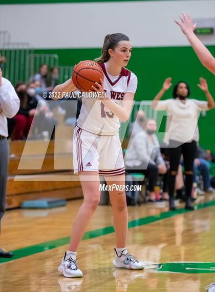 Thumbnail 3 in WF West vs Archbishop Murphy (WIAA 2A Regional Playoff) photogallery.