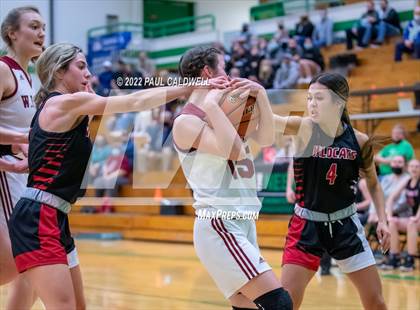Thumbnail 1 in WF West vs Archbishop Murphy (WIAA 2A Regional Playoff) photogallery.