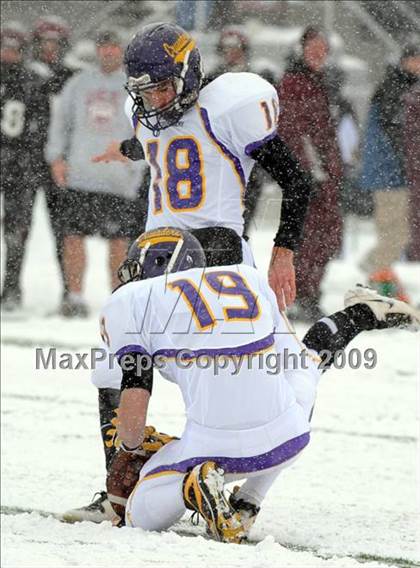 Thumbnail 2 in Greensburg Central Catholic vs. Lancaster Catholic (PIAA Class AA Final) photogallery.