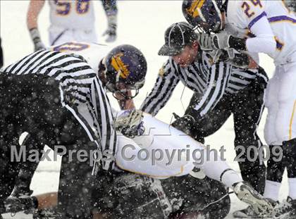 Thumbnail 2 in Greensburg Central Catholic vs. Lancaster Catholic (PIAA Class AA Final) photogallery.