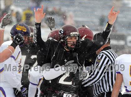 Thumbnail 3 in Greensburg Central Catholic vs. Lancaster Catholic (PIAA Class AA Final) photogallery.