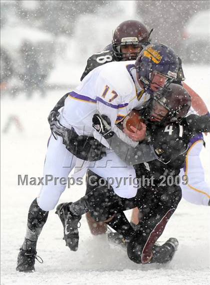 Thumbnail 3 in Greensburg Central Catholic vs. Lancaster Catholic (PIAA Class AA Final) photogallery.