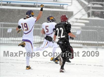 Thumbnail 3 in Greensburg Central Catholic vs. Lancaster Catholic (PIAA Class AA Final) photogallery.