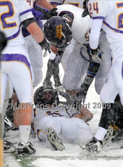 Thumbnail 3 in Greensburg Central Catholic vs. Lancaster Catholic (PIAA Class AA Final) photogallery.