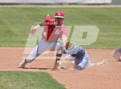 Thumbnail 2 in Franklin vs. Lowell (MIAA Division 1A Round 1 Playoff) photogallery.