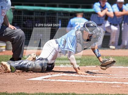 Thumbnail 2 in Franklin vs. Lowell (MIAA Division 1A Round 1 Playoff) photogallery.