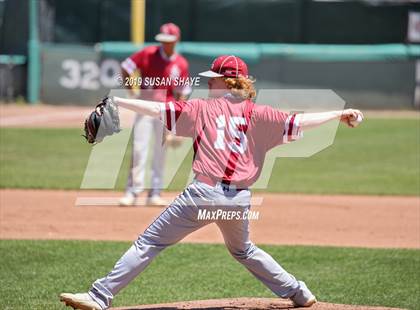 Thumbnail 2 in Franklin vs. Lowell (MIAA Division 1A Round 1 Playoff) photogallery.