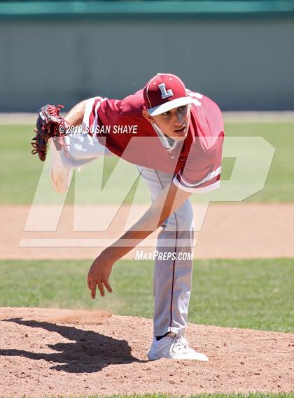 Thumbnail 2 in Franklin vs. Lowell (MIAA Division 1A Round 1 Playoff) photogallery.