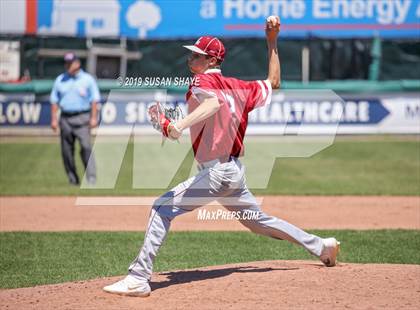 Thumbnail 1 in Franklin vs. Lowell (MIAA Division 1A Round 1 Playoff) photogallery.