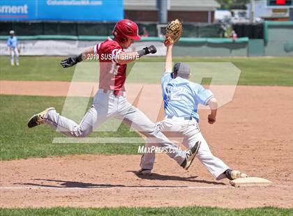 Thumbnail 3 in Franklin vs. Lowell (MIAA Division 1A Round 1 Playoff) photogallery.