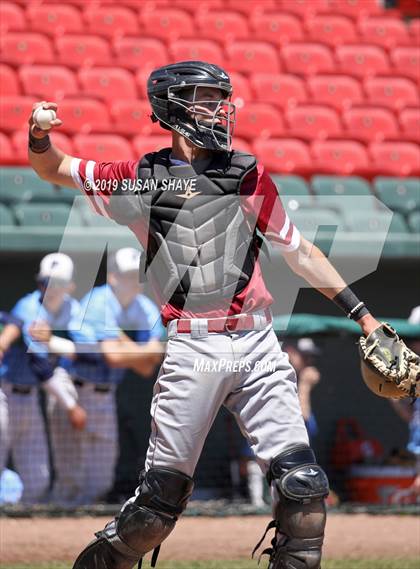 Thumbnail 2 in Franklin vs. Lowell (MIAA Division 1A Round 1 Playoff) photogallery.