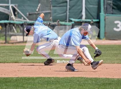 Thumbnail 3 in Franklin vs. Lowell (MIAA Division 1A Round 1 Playoff) photogallery.