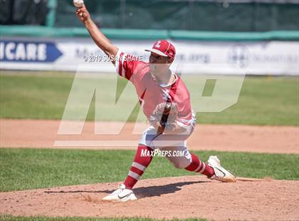 Thumbnail 2 in Franklin vs. Lowell (MIAA Division 1A Round 1 Playoff) photogallery.