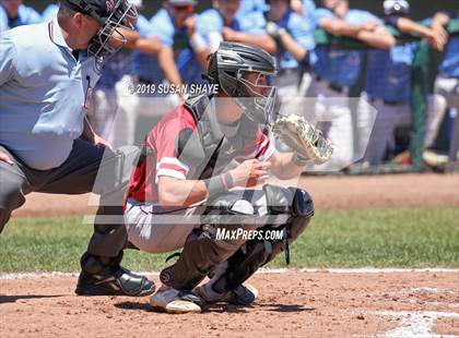 Thumbnail 2 in Franklin vs. Lowell (MIAA Division 1A Round 1 Playoff) photogallery.