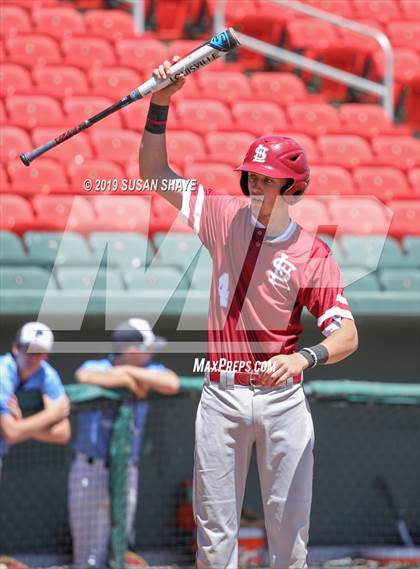 Thumbnail 1 in Franklin vs. Lowell (MIAA Division 1A Round 1 Playoff) photogallery.