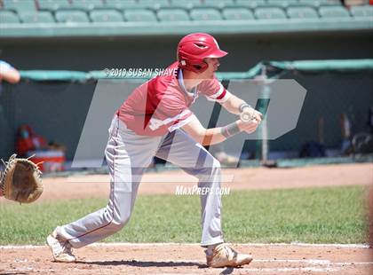 Thumbnail 1 in Franklin vs. Lowell (MIAA Division 1A Round 1 Playoff) photogallery.