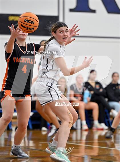 Thumbnail 3 in Vacaville vs. Ponderosa (Dorothy Speck Memorial) photogallery.