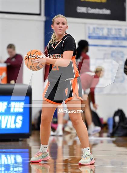 Thumbnail 2 in Vacaville vs. Ponderosa (Dorothy Speck Memorial) photogallery.