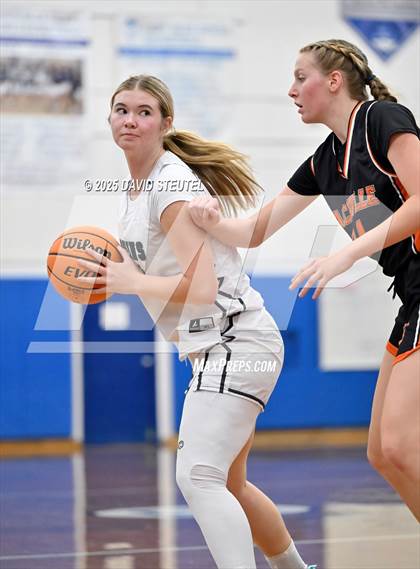 Thumbnail 3 in Vacaville vs. Ponderosa (Dorothy Speck Memorial) photogallery.