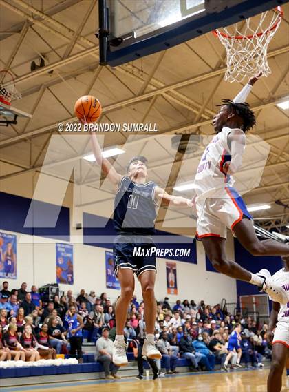 Thumbnail 2 in Chilton County vs Jemison (Chilton County Tournament) photogallery.