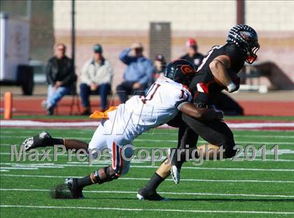 Thumbnail 2 in Argyle vs. Gilmer (3A Division 2 Region 2 Regional Final) photogallery.