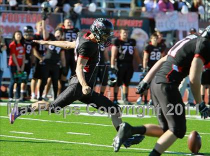 Thumbnail 2 in Argyle vs. Gilmer (3A Division 2 Region 2 Regional Final) photogallery.