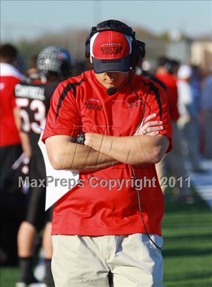 Thumbnail 3 in Argyle vs. Gilmer (3A Division 2 Region 2 Regional Final) photogallery.