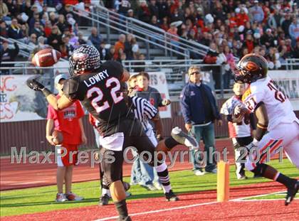 Thumbnail 3 in Argyle vs. Gilmer (3A Division 2 Region 2 Regional Final) photogallery.
