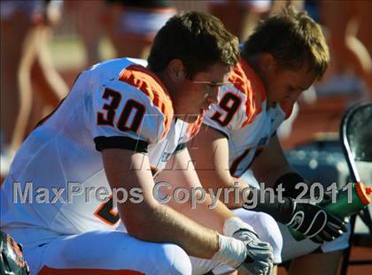 Thumbnail 3 in Argyle vs. Gilmer (3A Division 2 Region 2 Regional Final) photogallery.