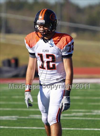 Thumbnail 1 in Argyle vs. Gilmer (3A Division 2 Region 2 Regional Final) photogallery.