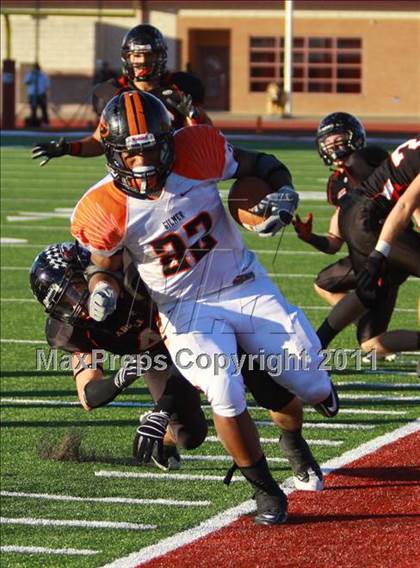 Thumbnail 2 in Argyle vs. Gilmer (3A Division 2 Region 2 Regional Final) photogallery.