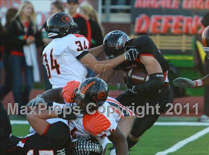 Thumbnail 3 in Argyle vs. Gilmer (3A Division 2 Region 2 Regional Final) photogallery.