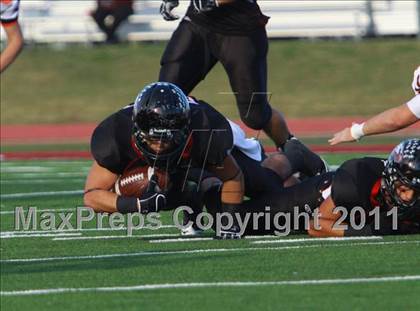 Thumbnail 1 in Argyle vs. Gilmer (3A Division 2 Region 2 Regional Final) photogallery.