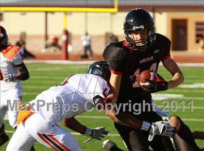 Thumbnail 3 in Argyle vs. Gilmer (3A Division 2 Region 2 Regional Final) photogallery.