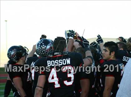 Thumbnail 2 in Argyle vs. Gilmer (3A Division 2 Region 2 Regional Final) photogallery.