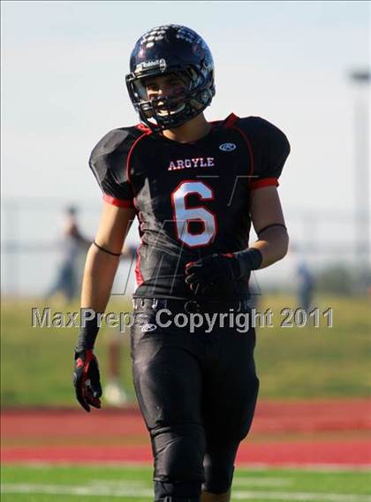 Thumbnail 3 in Argyle vs. Gilmer (3A Division 2 Region 2 Regional Final) photogallery.