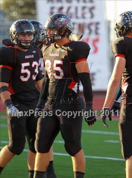 Thumbnail 1 in Argyle vs. Gilmer (3A Division 2 Region 2 Regional Final) photogallery.