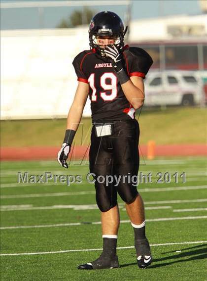Thumbnail 2 in Argyle vs. Gilmer (3A Division 2 Region 2 Regional Final) photogallery.