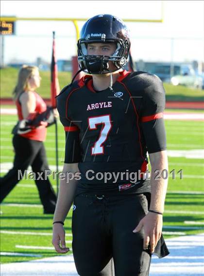 Thumbnail 3 in Argyle vs. Gilmer (3A Division 2 Region 2 Regional Final) photogallery.