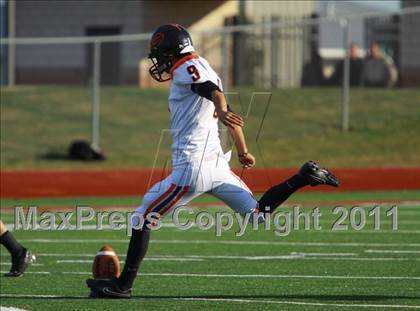 Thumbnail 1 in Argyle vs. Gilmer (3A Division 2 Region 2 Regional Final) photogallery.