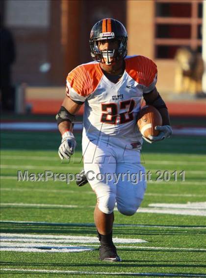 Thumbnail 3 in Argyle vs. Gilmer (3A Division 2 Region 2 Regional Final) photogallery.