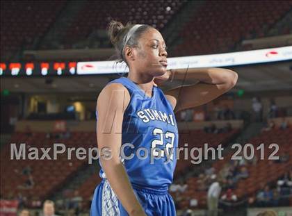 Thumbnail 1 in Mansfield Summit vs. Barbers Hill (UIL 4A Semifinal) photogallery.